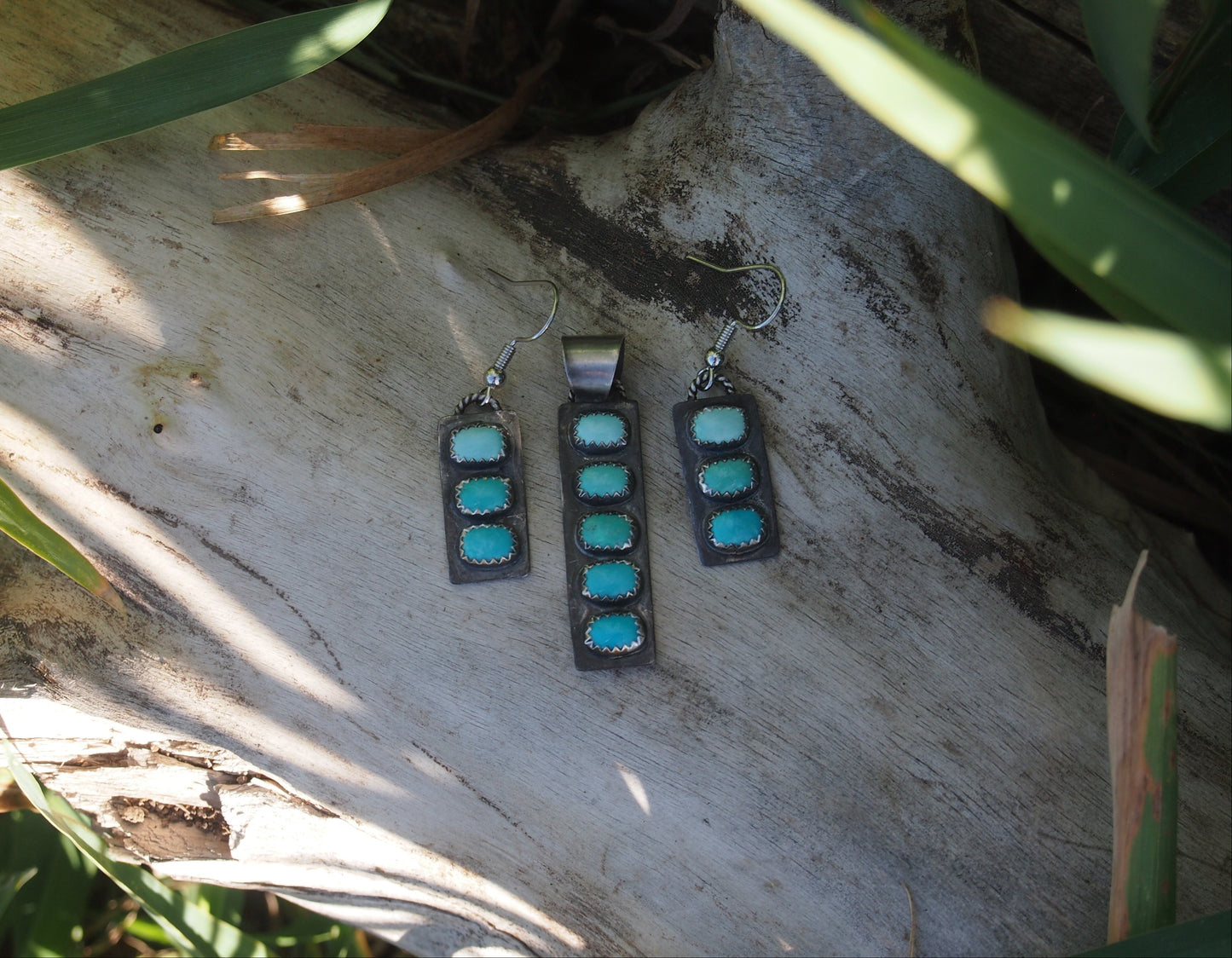 Lone Mountain Earring & Pendant Set