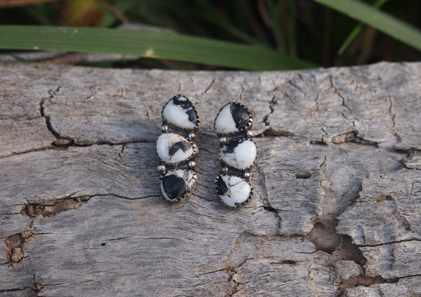 White Buffalo Cluster Studs